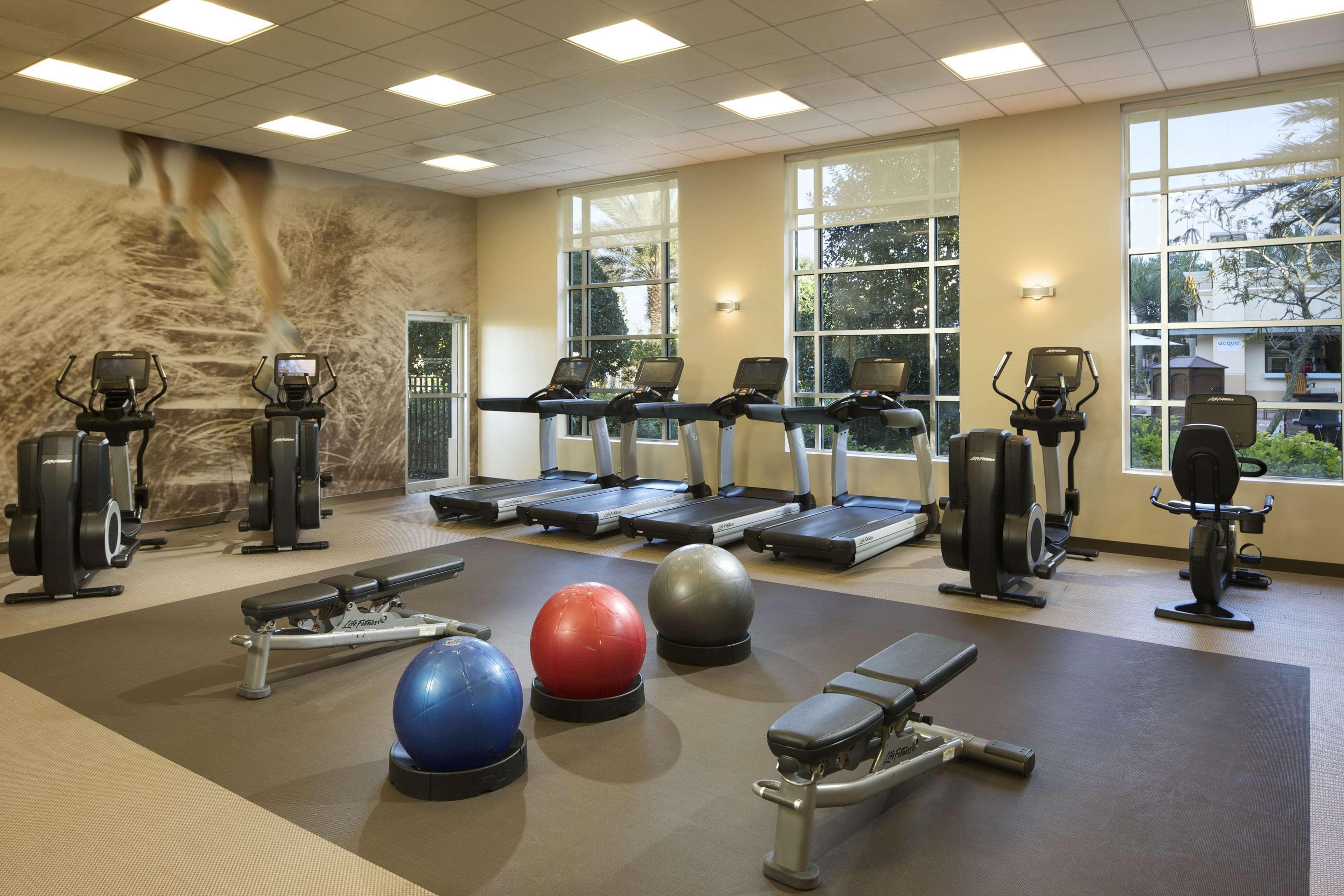 Hilton Grand Vacations Club Las Palmeras Orlando Williamsburg Exterior photo